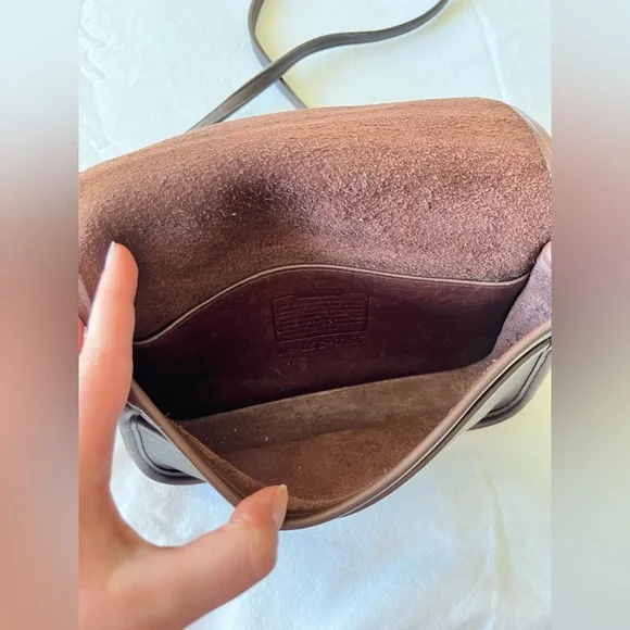 Vintage Coach Brown Leather Pocket Purse Shoulder Bag - Picture 4 of 14